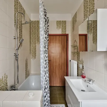 Гостевой дом Cozy & *